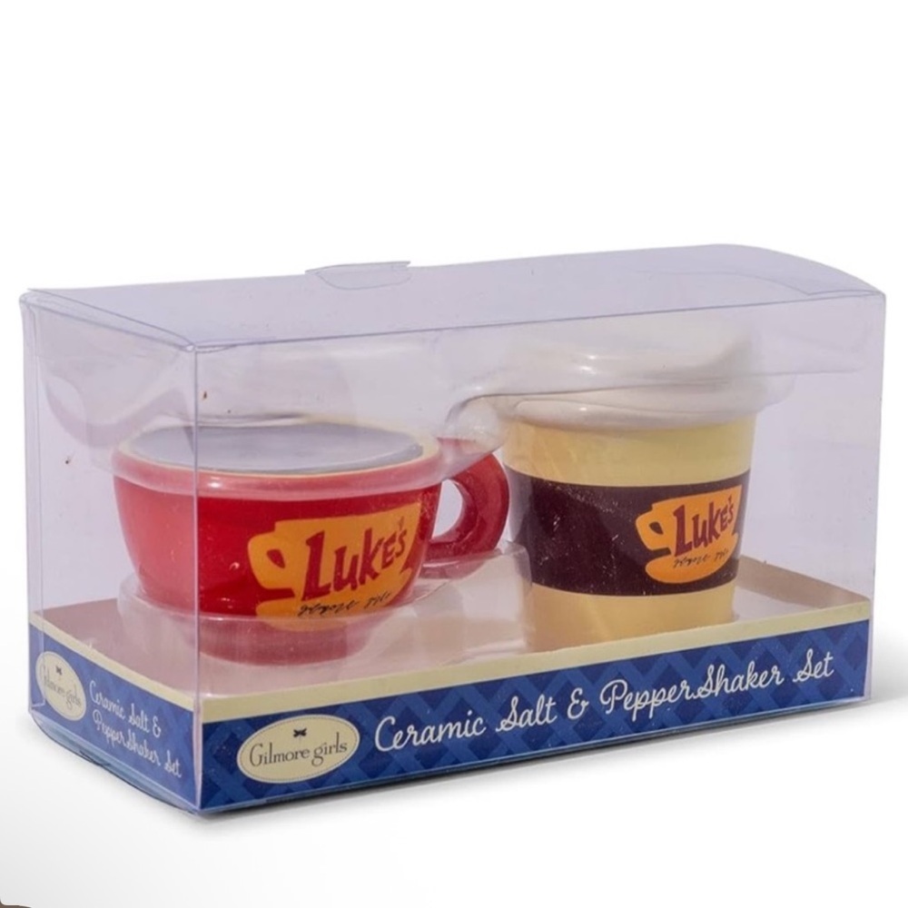 GILMORE GIRLS LUKES DINER COFFEE SALT AND PEPPER SHAKER SET! NWT - Picture 2 of 7